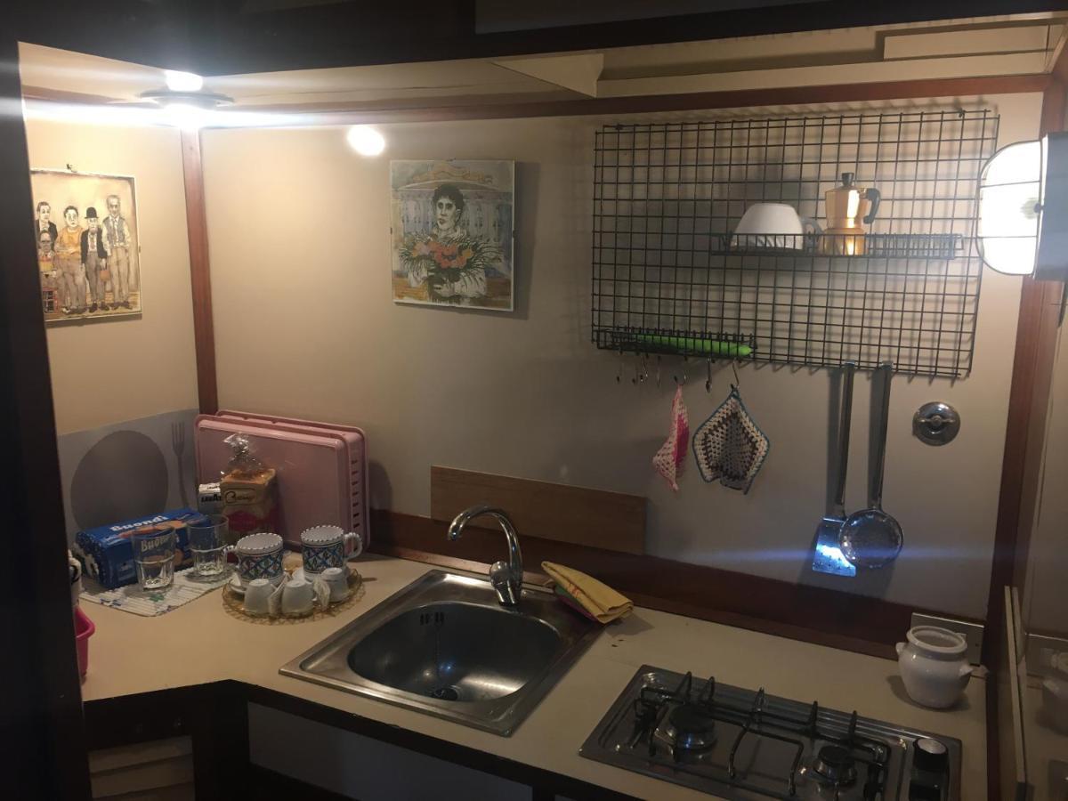Casuzza Casa Vacanze パレルモ エクステリア 写真