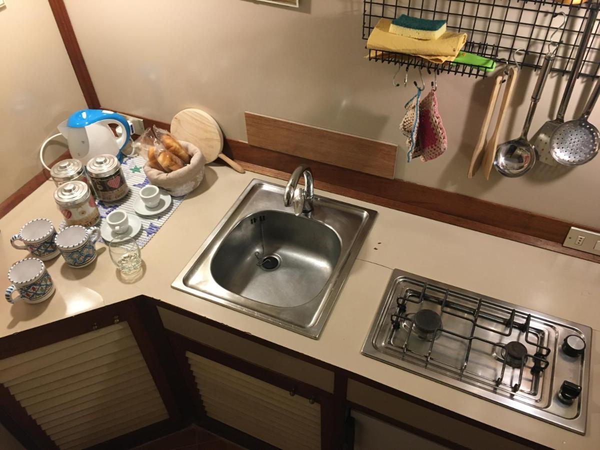 Casuzza Casa Vacanze パレルモ エクステリア 写真