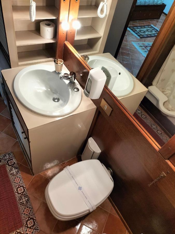 Casuzza Casa Vacanze パレルモ エクステリア 写真